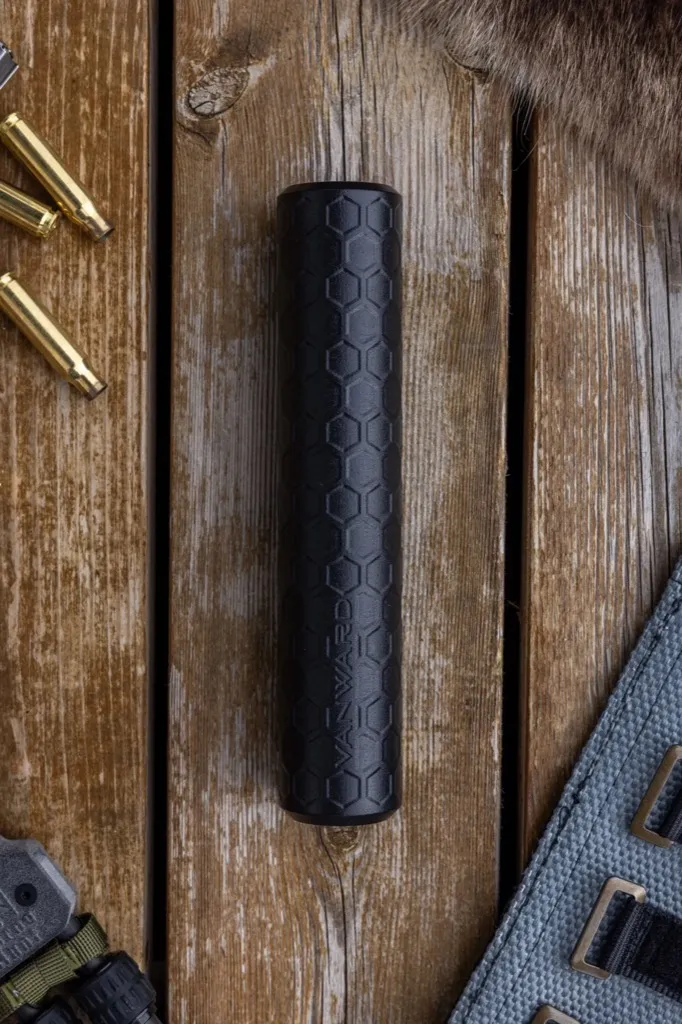 Vanward Hunter in Cerakote Schwarz